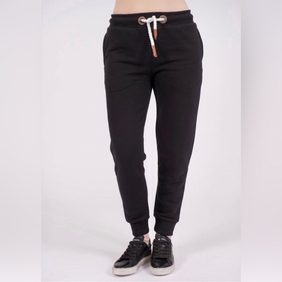 Wanakome Ida Jogging Pants - Picture 1 of 3